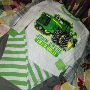 🥊John Deere jammies boys sz 6